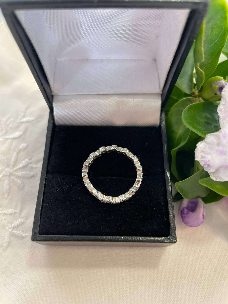 Sterling Silver "925" stamped round Eternity Wedding Band ring with accent CZ'S!