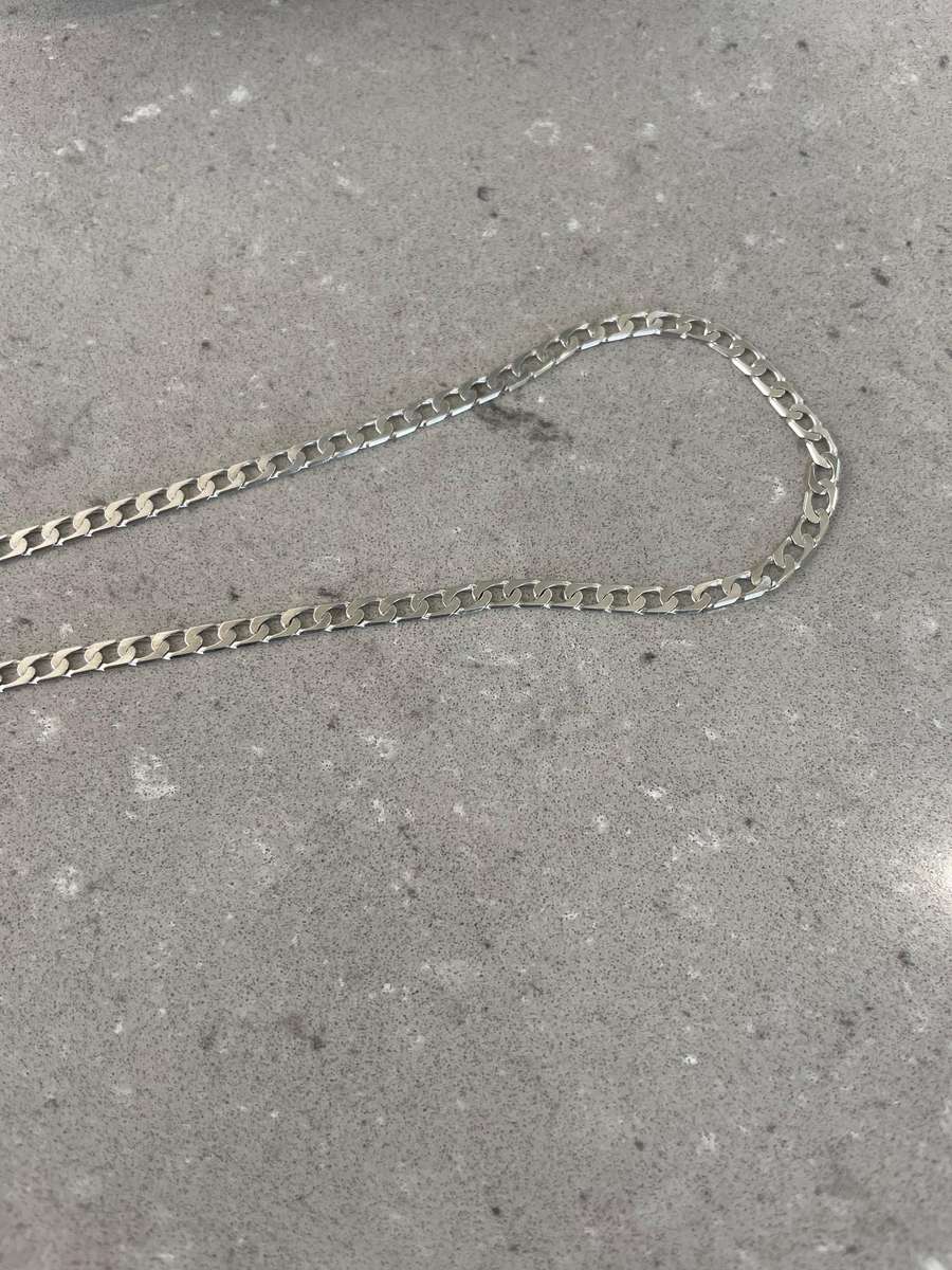 925 Sterling Silver Curb Cuban link chain. 925 Hallmark!