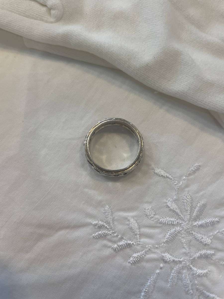 Vintage Scroll/Celtic-inspired Sterling Silver Filigree Band Hallmark STG/925 pure silver post 1970s