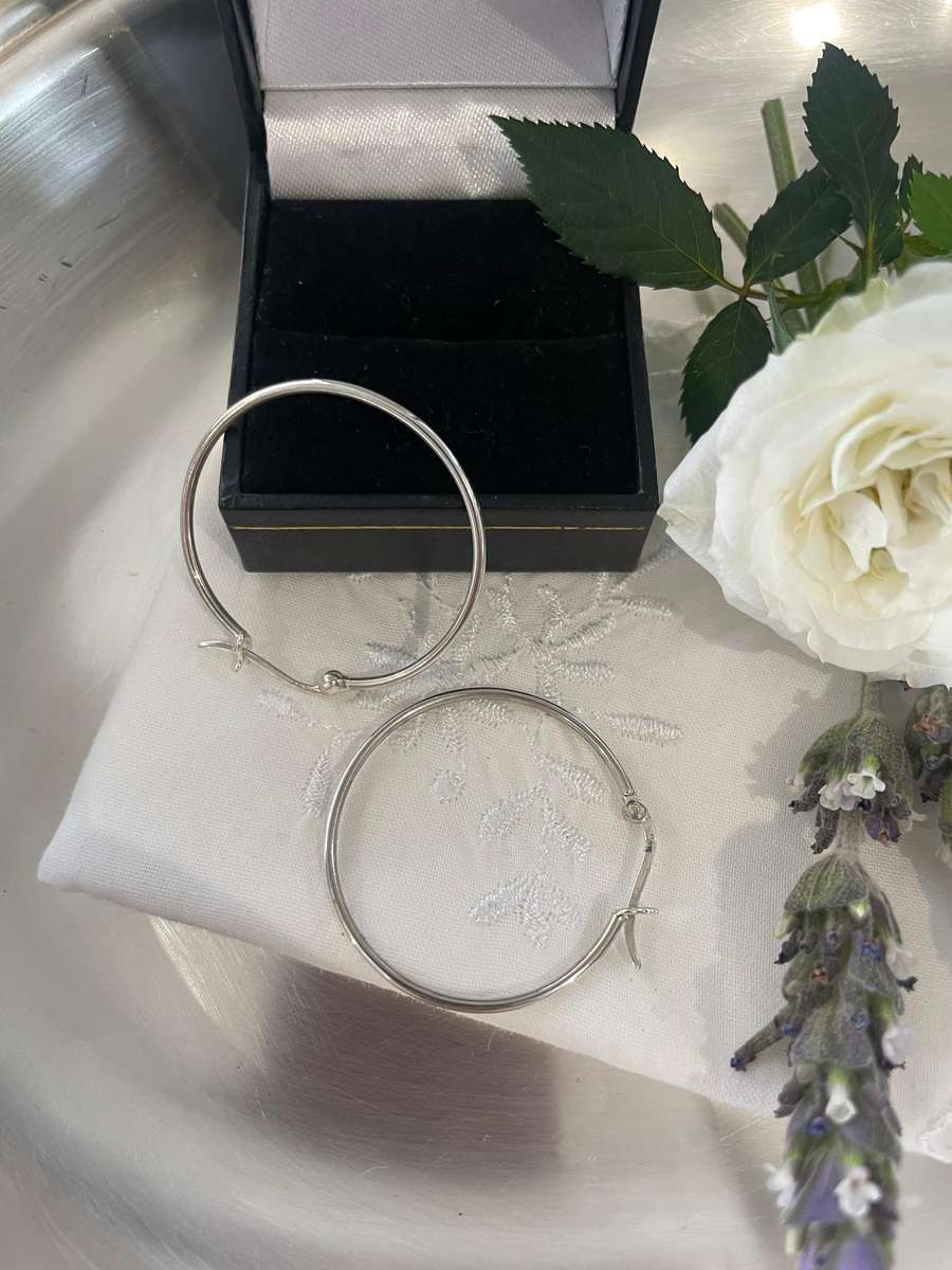 Plain solid 925 sterling silver Hoop earrings.