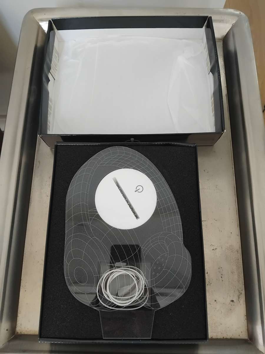 Optical illusion 3D headphone lamp