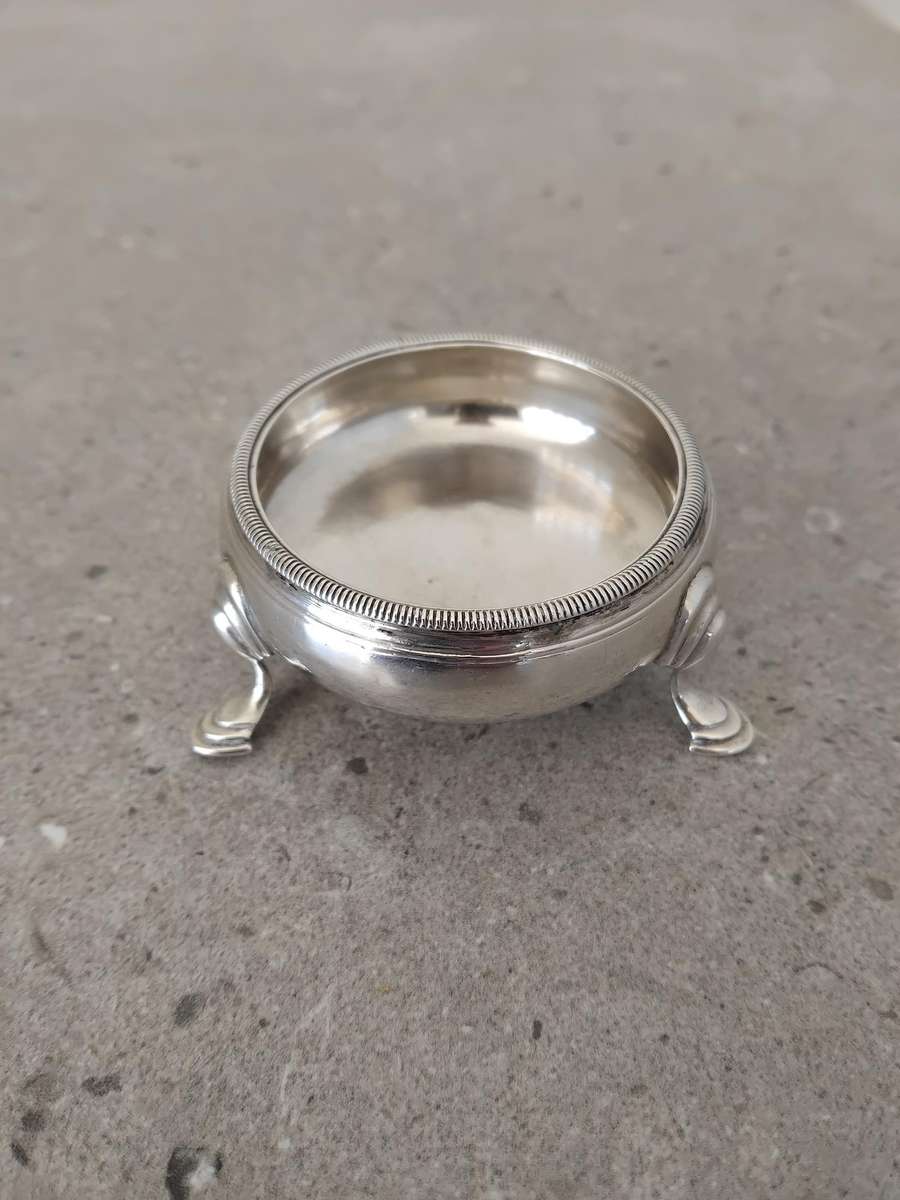 Sterling Silver Hallmarked King George III Antique Salt Cellar London 1764