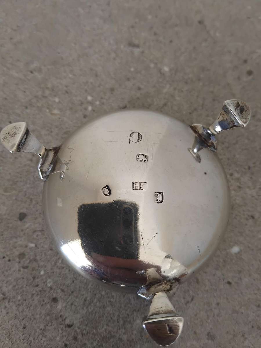 Sterling Silver Hallmarked King George III Antique Salt Cellar London 1764