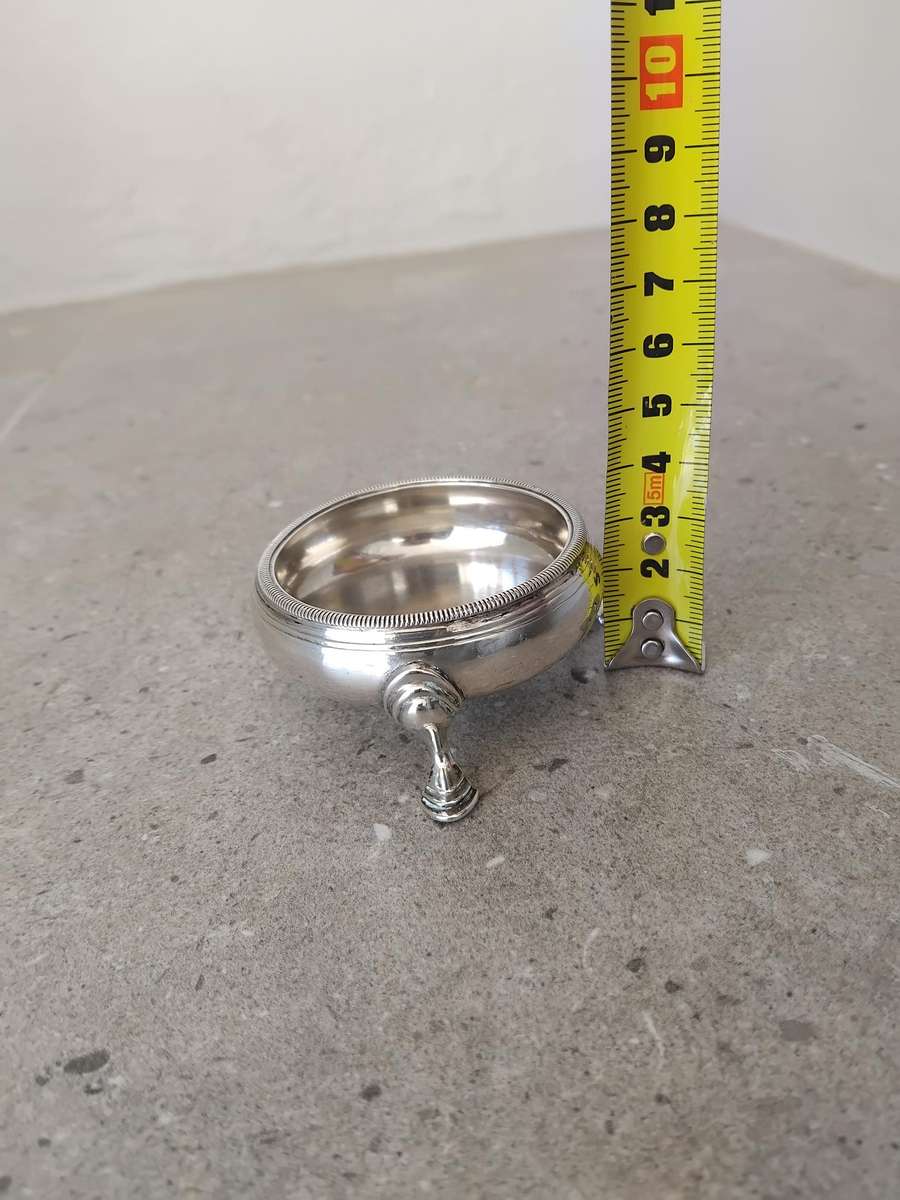 Sterling Silver Hallmarked King George III Antique Salt Cellar London 1764