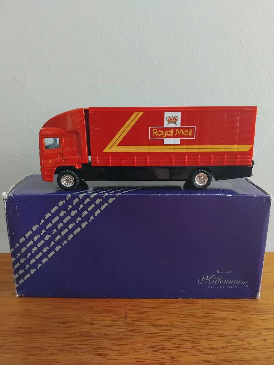 Corgi 1:64 Die-Cast Royal Mail Millennium Collection ERF SWB Lorry