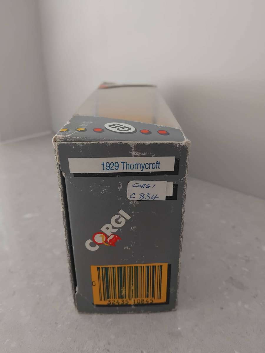 Corgi Classic 1:43 Die Cast 1929 Thornycraft "LYONS' SWISS ROLLS" Delivery Van (C821)