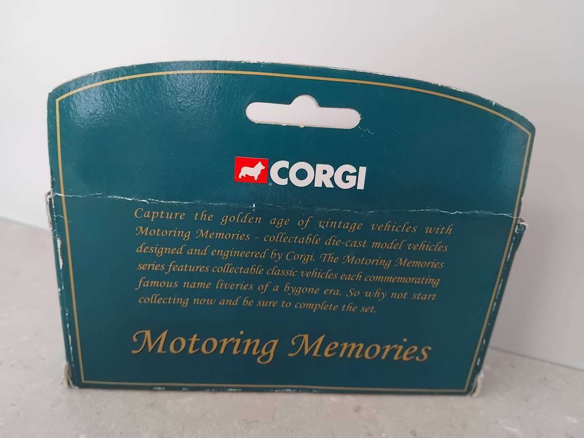 Corgi 1:43 Die Cast "Motoring Memories" Great Western Railway Delivery Van (61218)