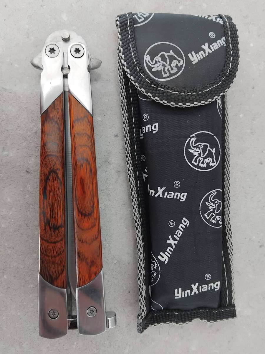YinXiang Butterfly Knife With Original Pouch