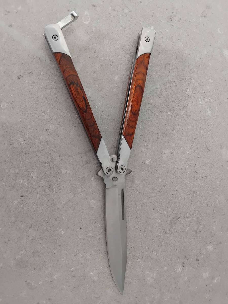 YinXiang Butterfly Knife With Original Pouch