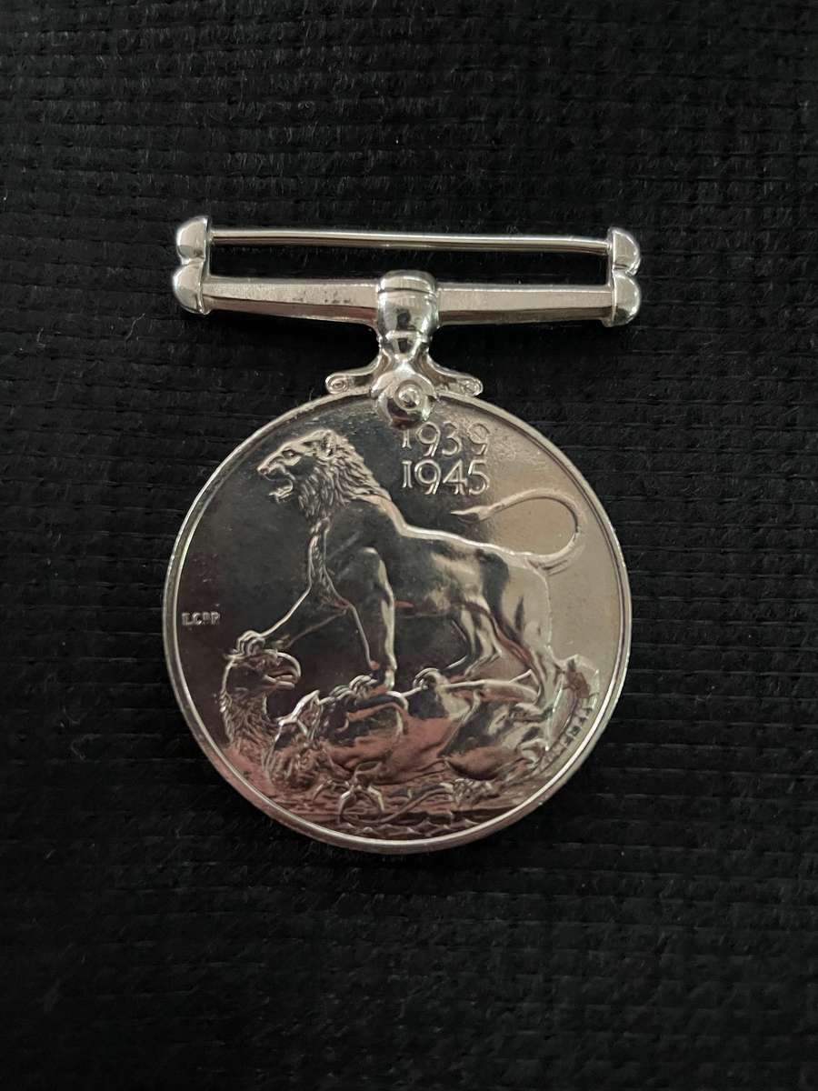 World War 2 1939 - 1945 Medal Awarded to 2 11889 A.S Moolman