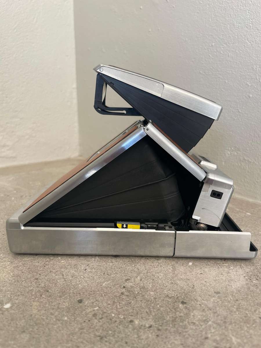 Polaroid SX-70 Land Camera