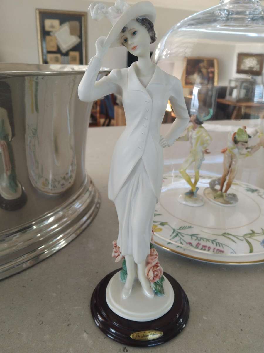 JULIANA Collection - Art Deco Figurine - Girl with a Feather Hat.