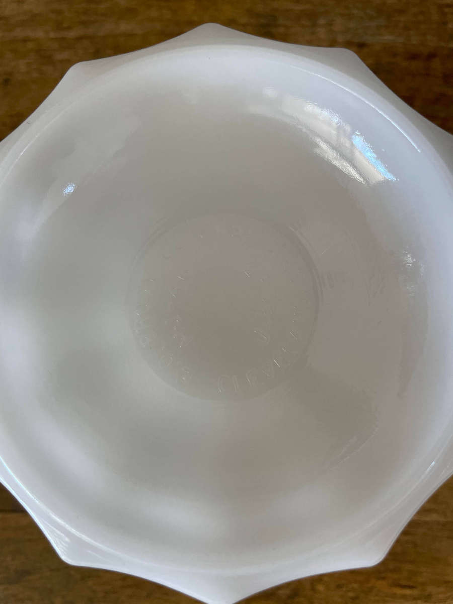 Vintage E.O. Brody Co Milk Glass Footed Vase J-2537 Cleveland Ohio USA Marked