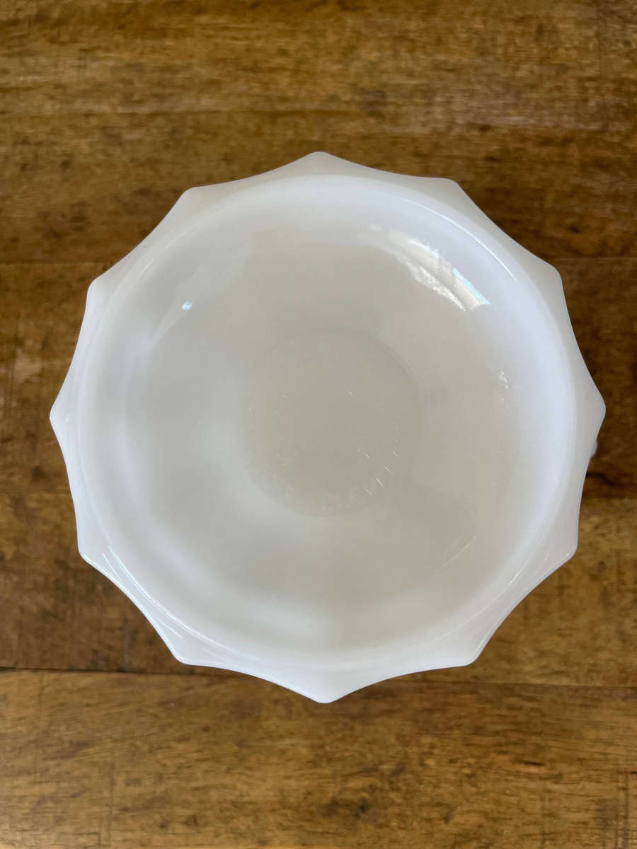 Vintage E.O. Brody Co Milk Glass Footed Vase J-2537 Cleveland Ohio USA Marked