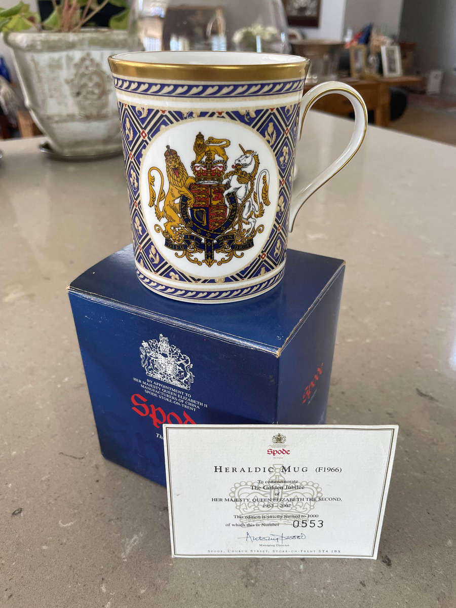 Spode Limited Edition "Heraldic Mug" No. 0553 of 1000 F1965 with Box & COA