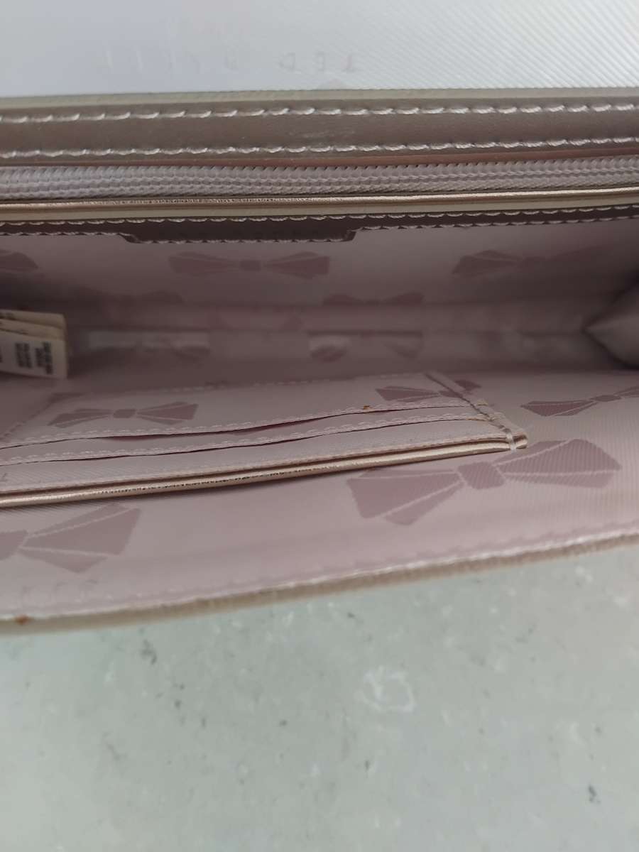 TED BAKER LONDON - Rose Gold Bree Cut Out Bow Clutch Handbag with removeable chain in original bag!