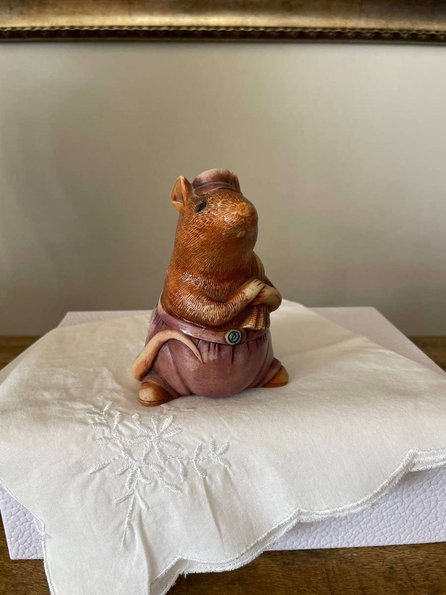 Vintage "Traveller" Mouse Figurine by Country Creatures - Marked