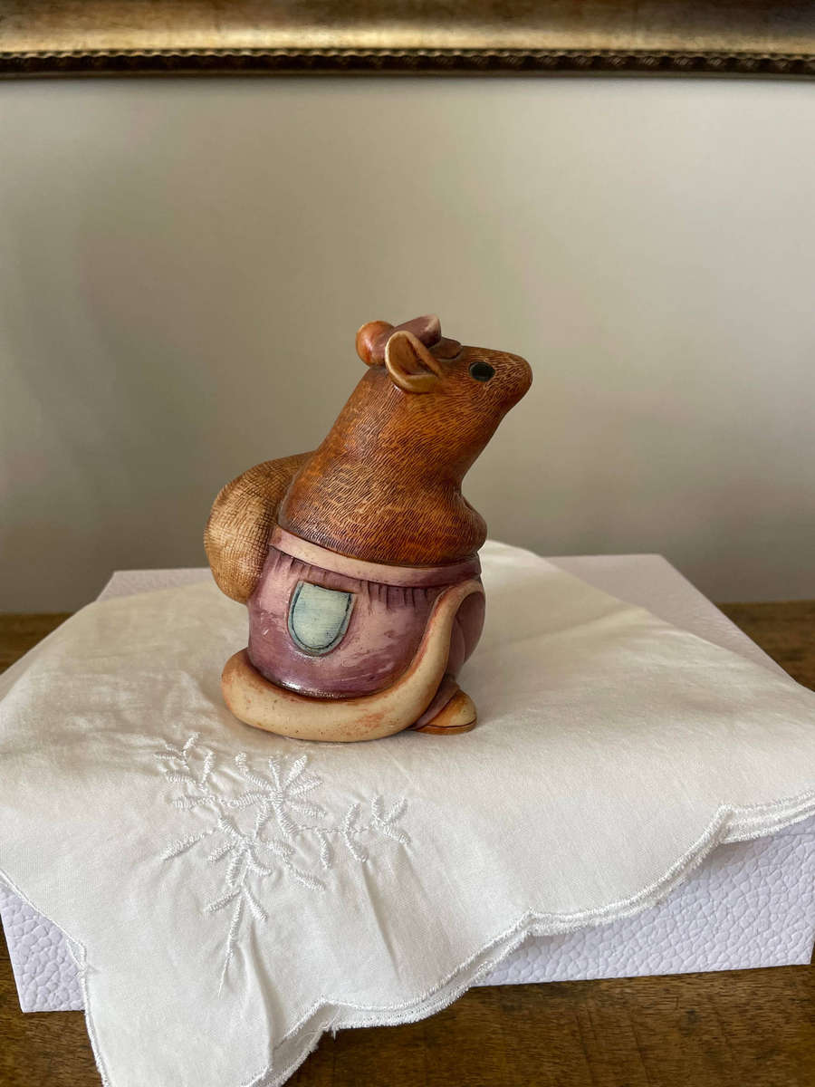 Vintage "Traveller" Mouse Figurine by Country Creatures - Marked