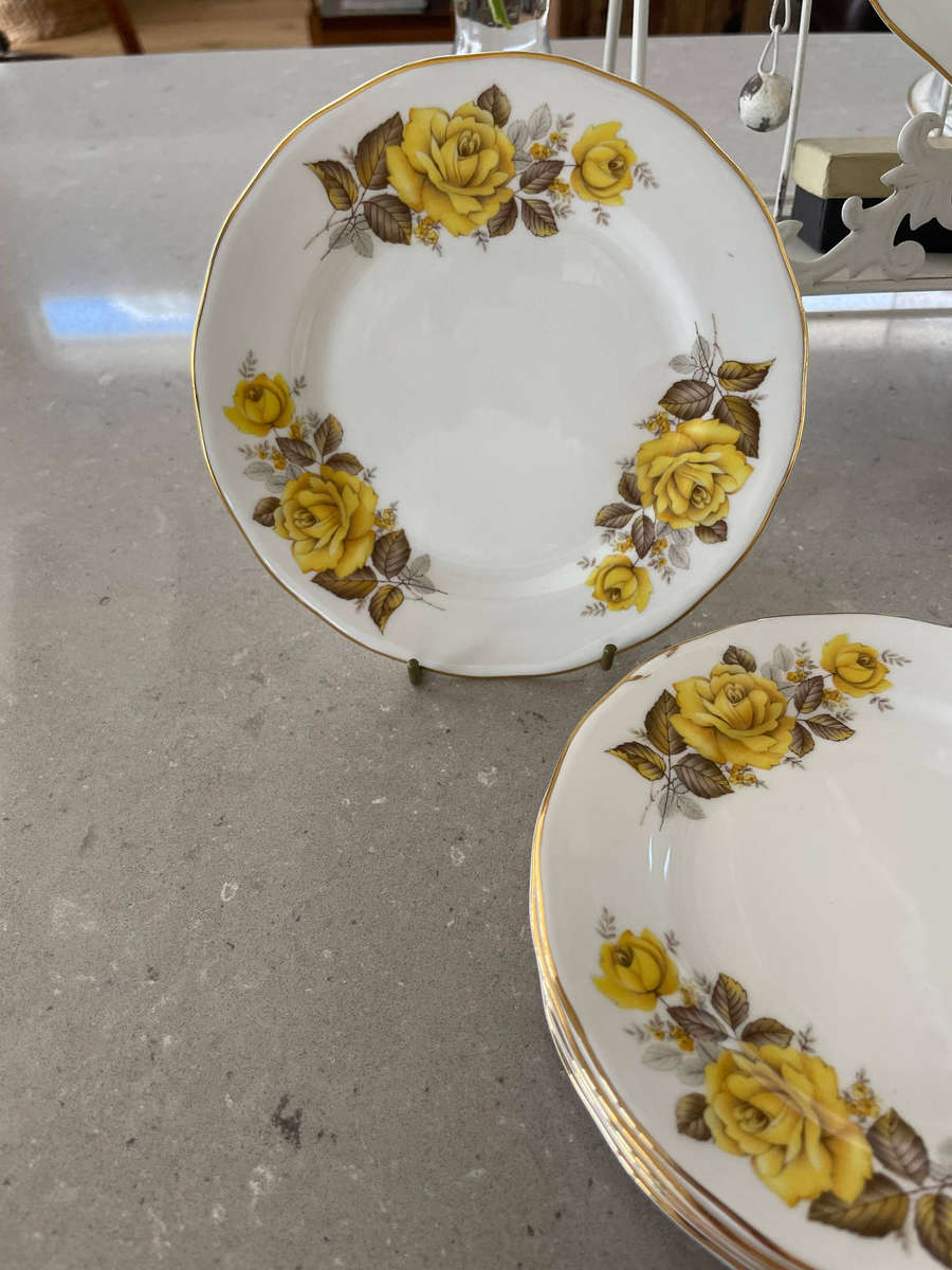 Vintage Queen Anne Bone China - Cake Server, 6 Cake Plates, 3 Cups & 6 Saucers, Creamer