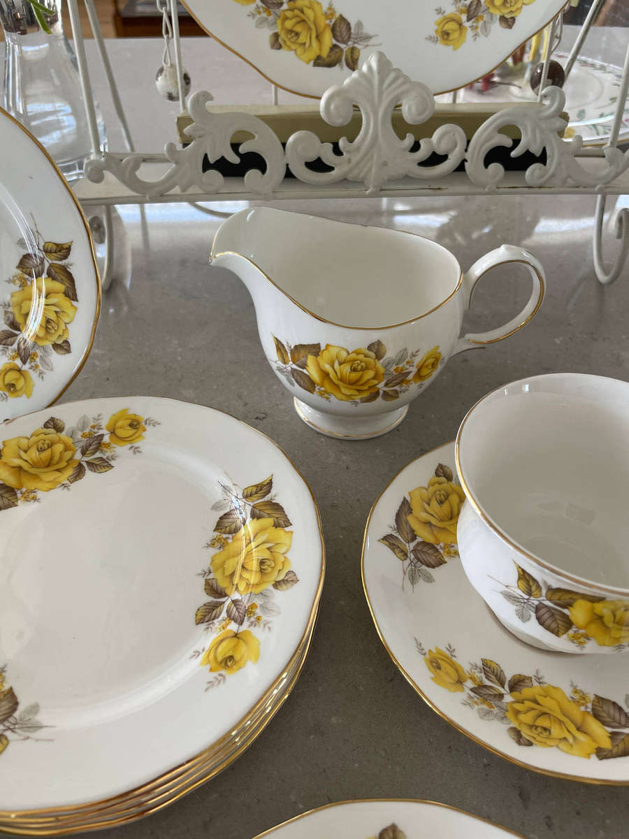 Vintage Queen Anne Bone China - Cake Server, 6 Cake Plates, 3 Cups & 6 Saucers, Creamer