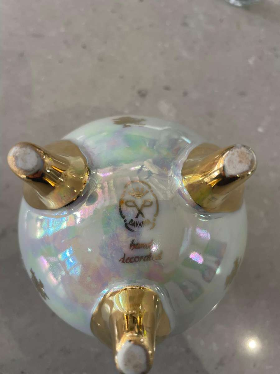 iridescent porcelain egg-shaped vase