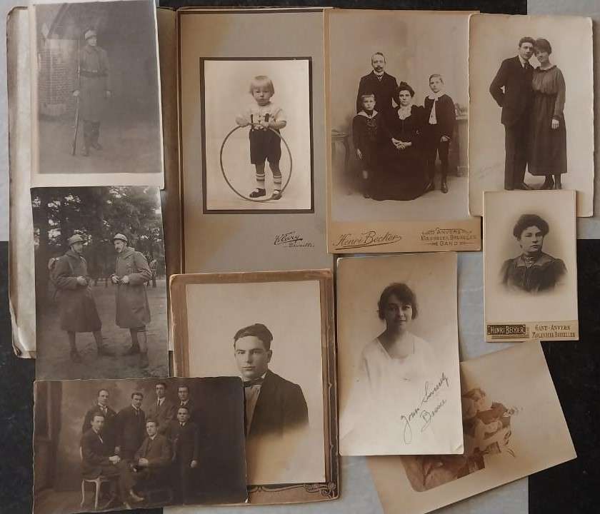 A group of 10 antique photographs - 2 photographs are of WWI soldiers!