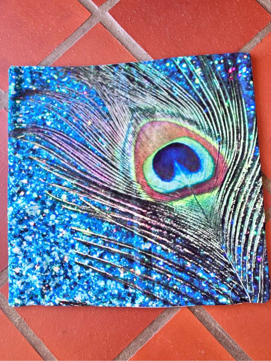 5 peacock cushion covers