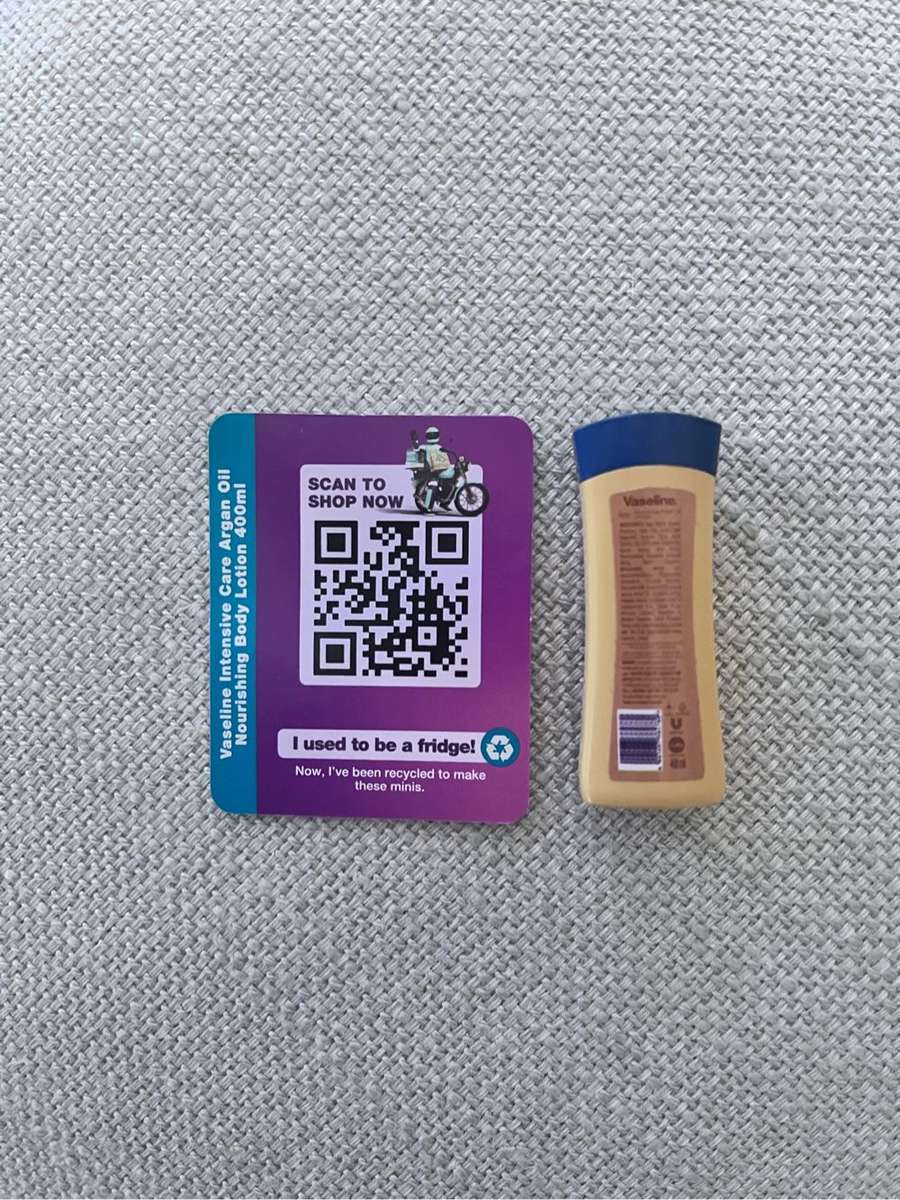 Little Shop Checkers Vaseline intensive care (mini toy)