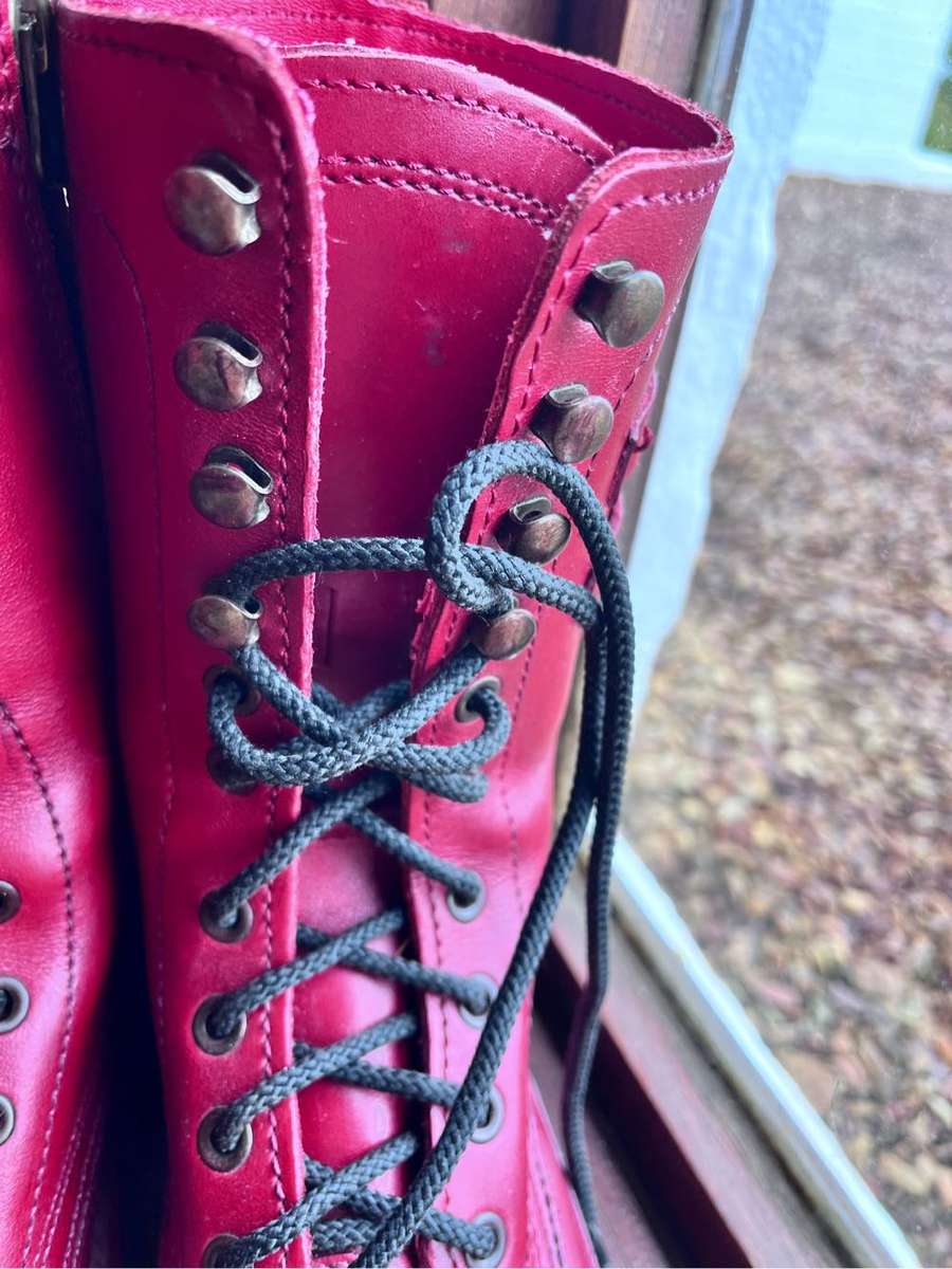 Red 100% leather Freestyle army boots (size 5)