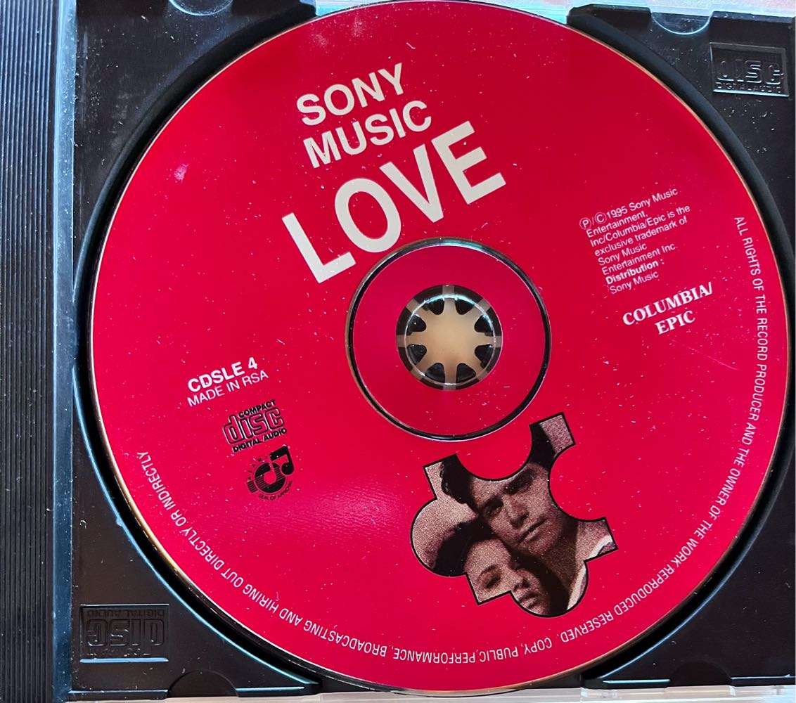 Sony Music Love CDSLE4