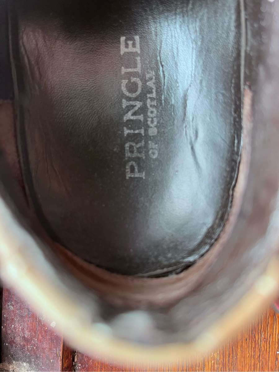 Pringle 100% leather mens shoes (size 10)