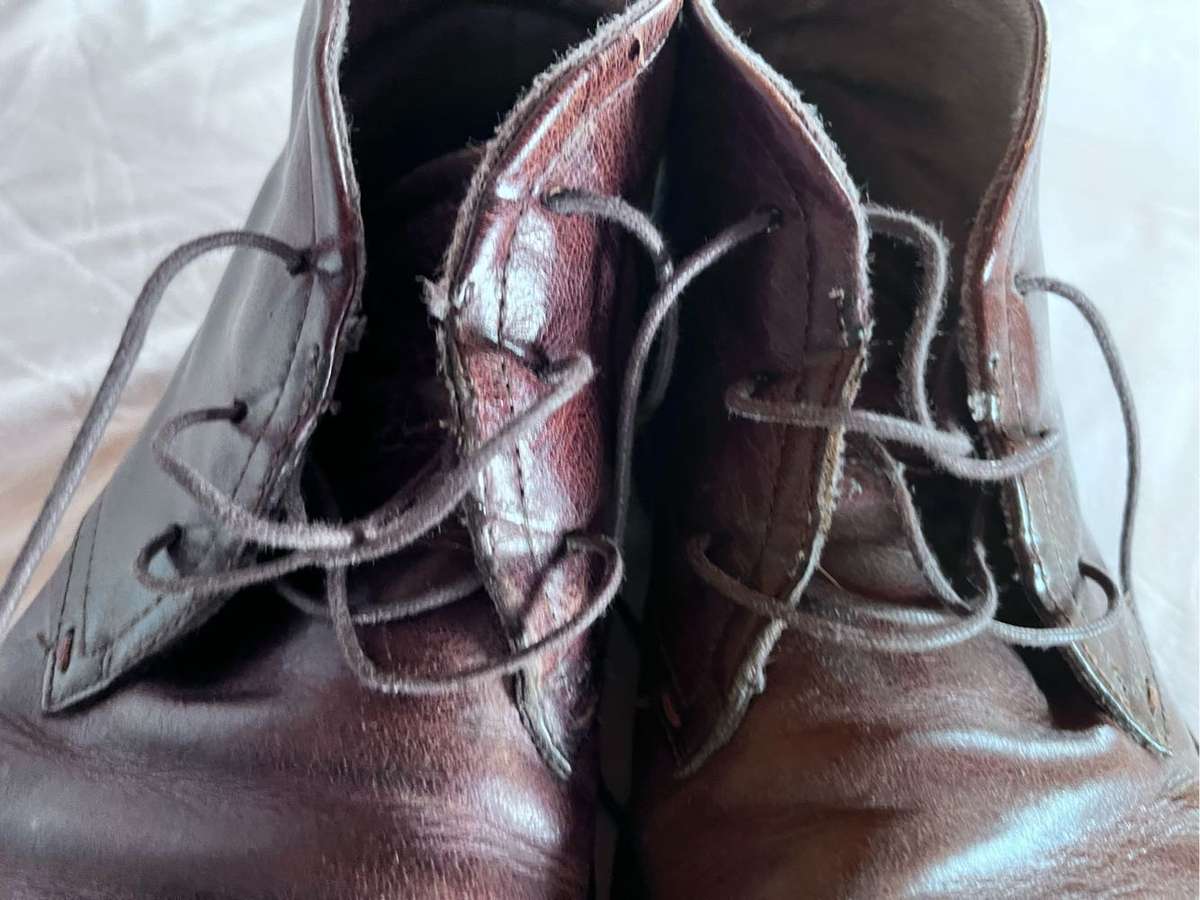 100% leather Rockfort boots mens (size 10, brown)