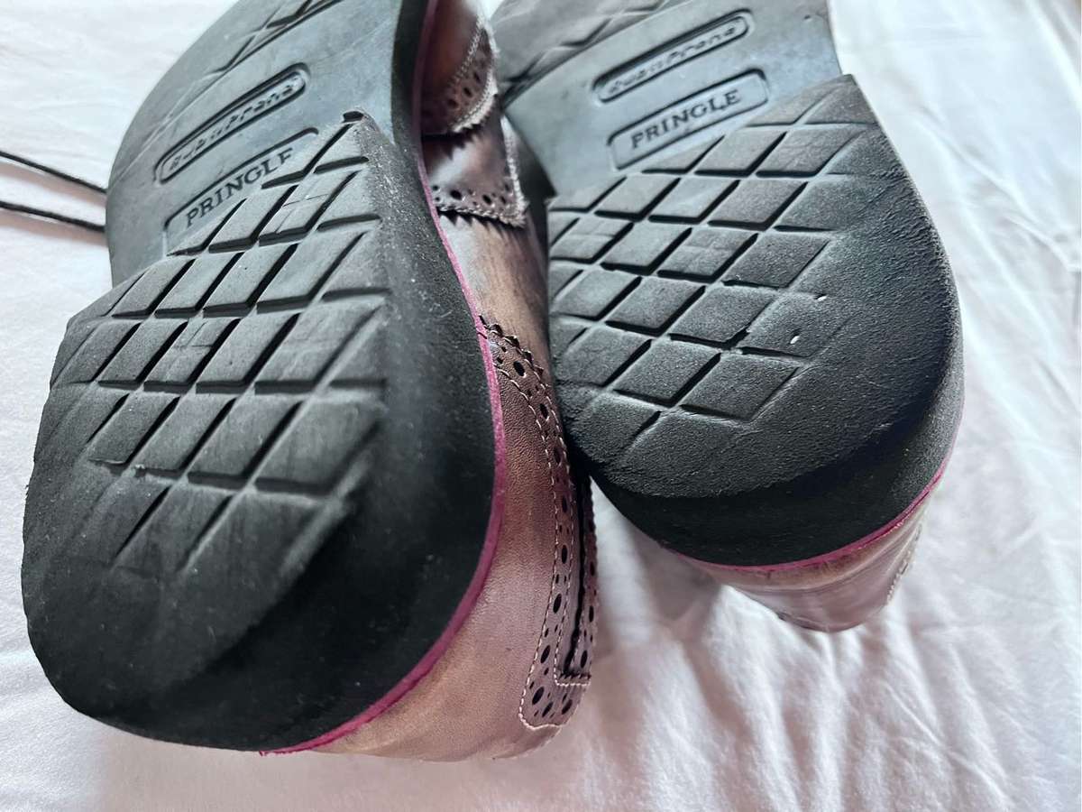 Pringle 100% leather mens shoes (size 10)