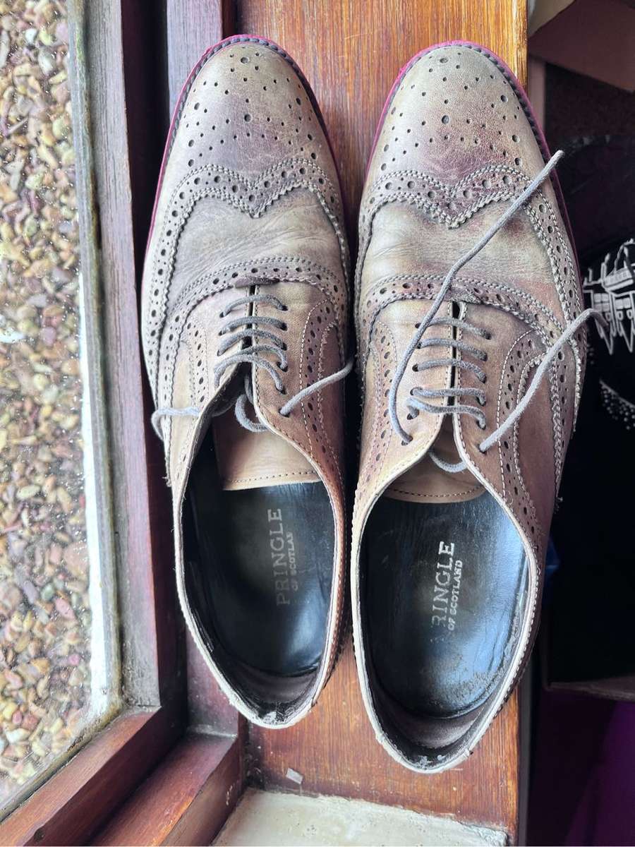 Pringle 100% leather mens shoes (size 10)