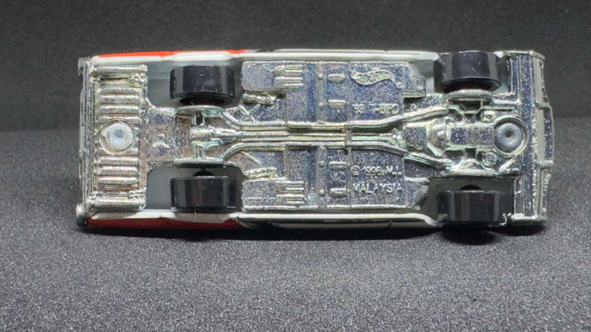 1963 Thunderbird (loose) - 2006 Hot Wheels #181