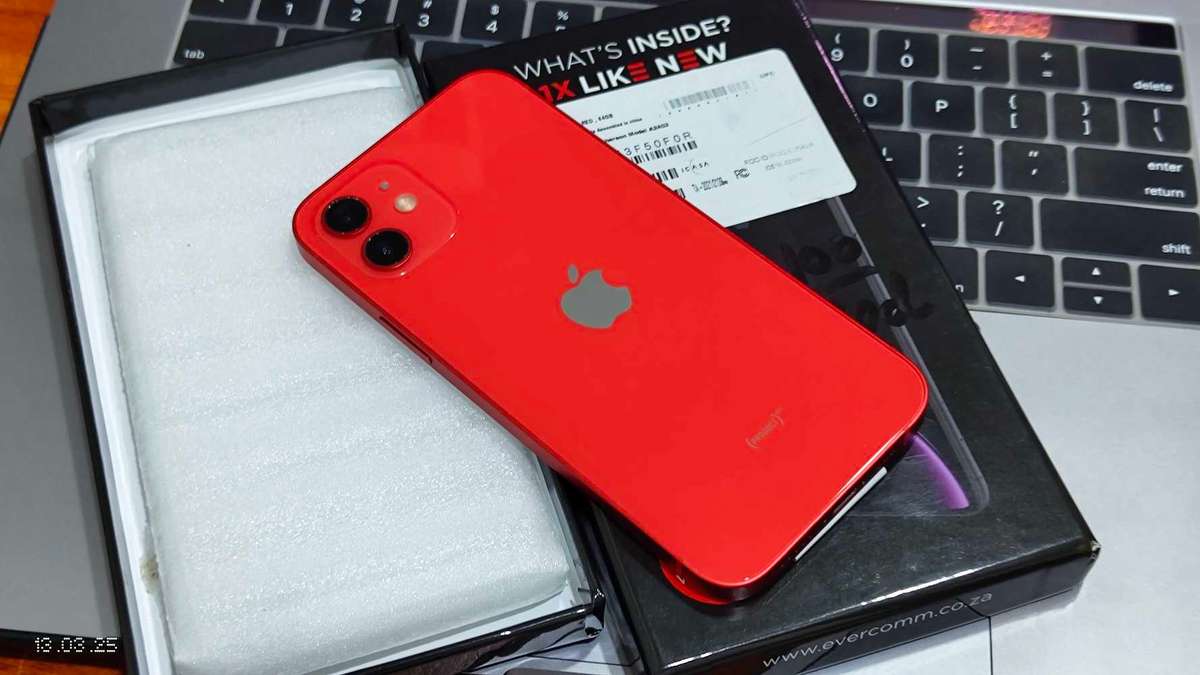 Apple iPhone 12 64GB Red
