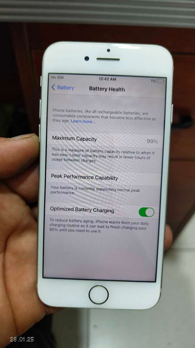 Apple iPhone 7 32GB silver ( Pre-owned)