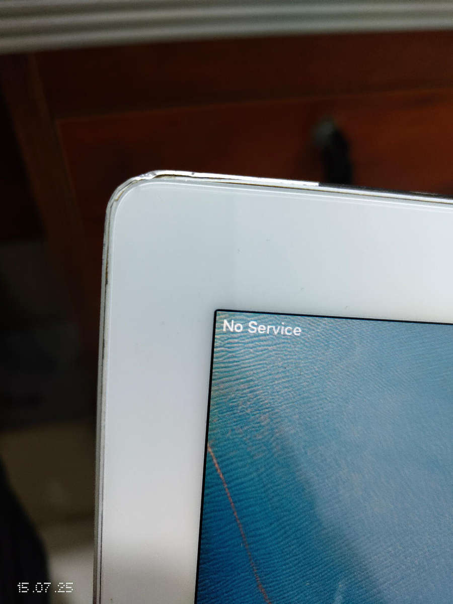 Apple iPad 2 16GB cell + WiFi white colour