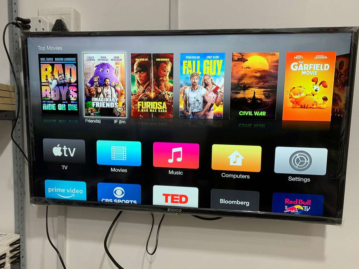 Apple TV  3rd gen with remote