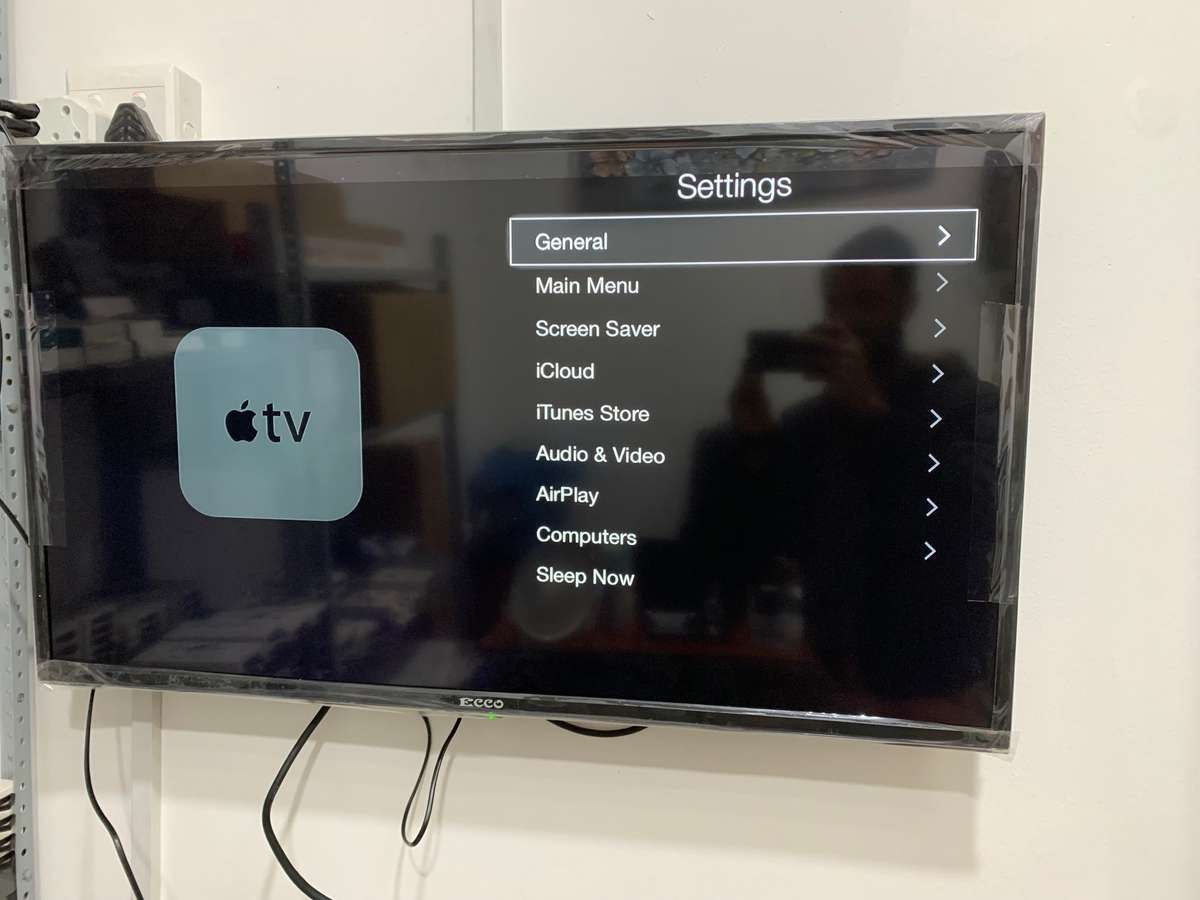 Apple TV  3rd gen with remote