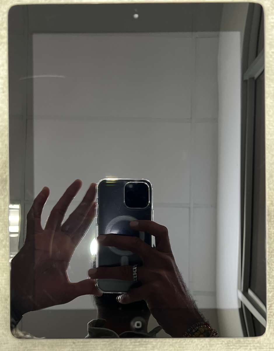 iPad 3 64GB WIFI Only (Pre Owned)