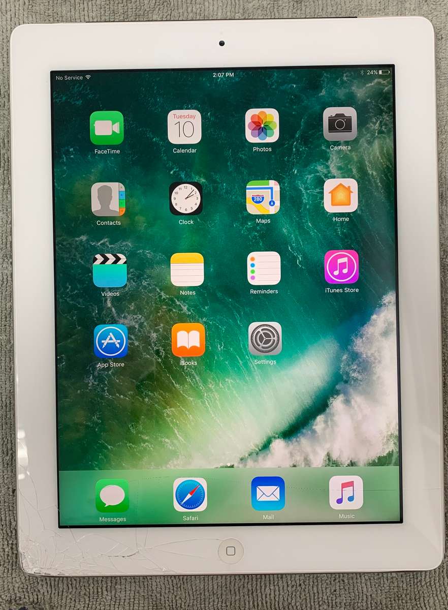 iPad 4 32GB WiFi + cellular (PRE OWNED)