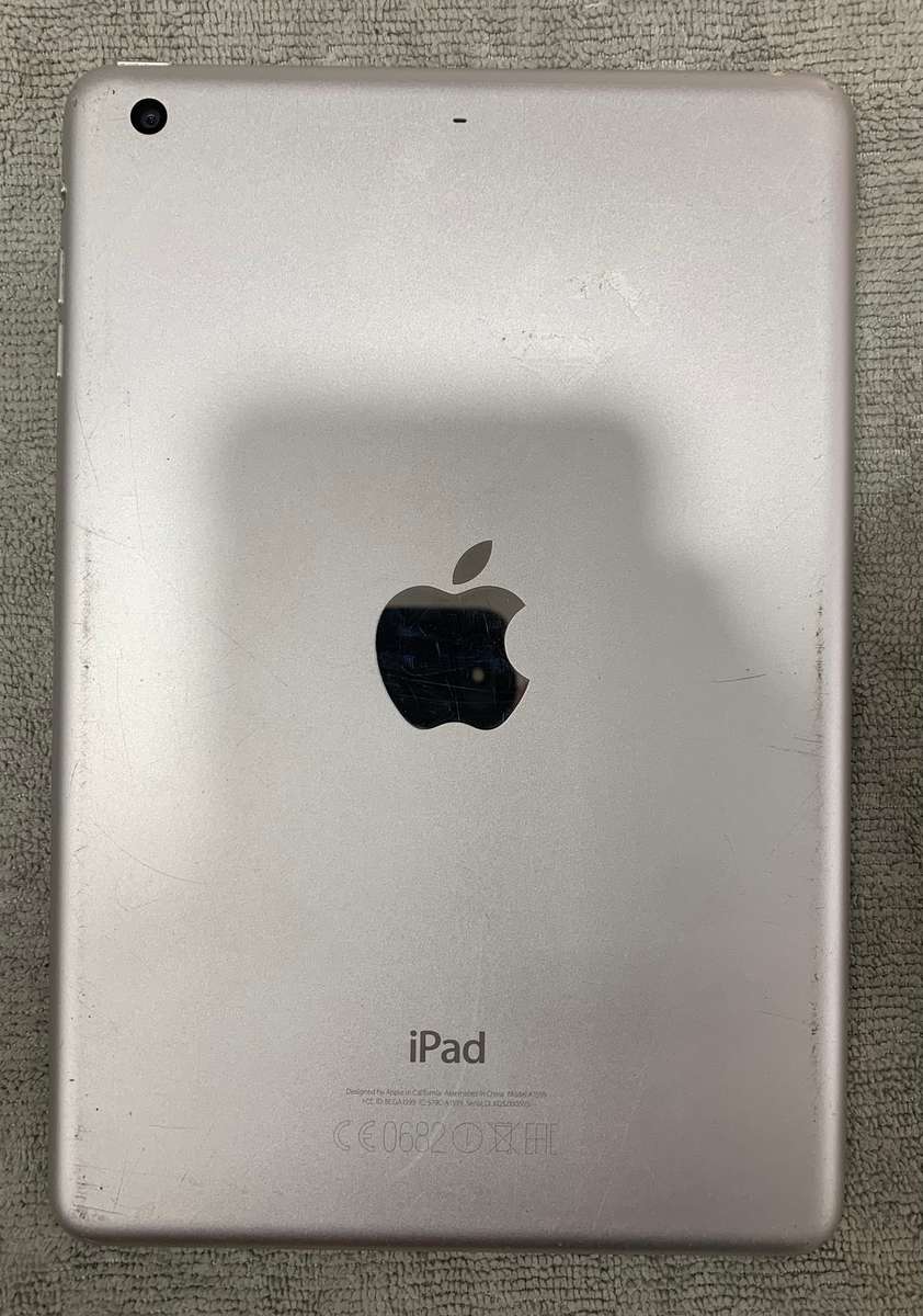 Apple iPad Mini 3 64GB Wifi Only