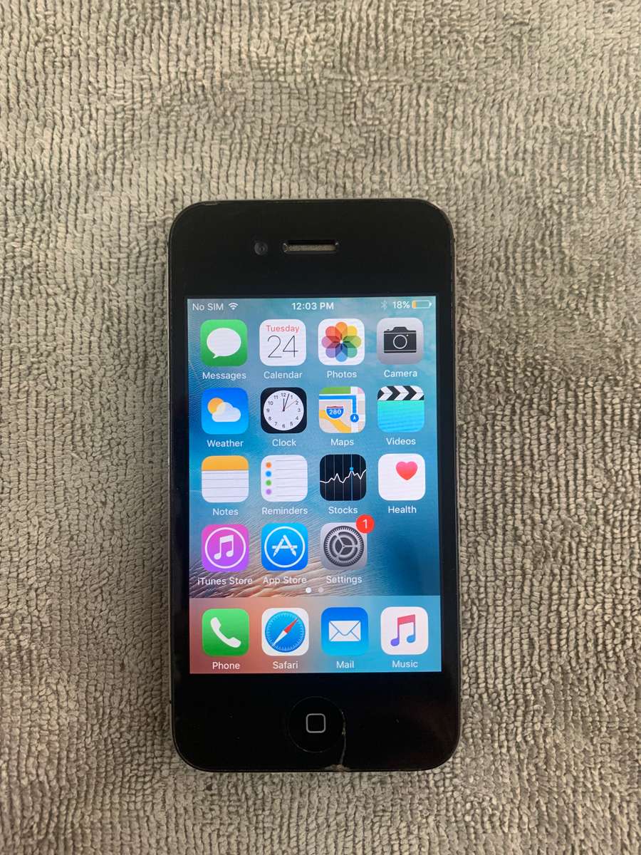 iPhone 4S 16GB (Small Cracked)