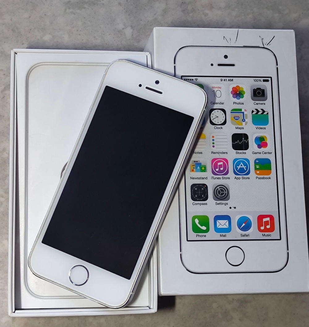 iPhone 5S 16GB silver