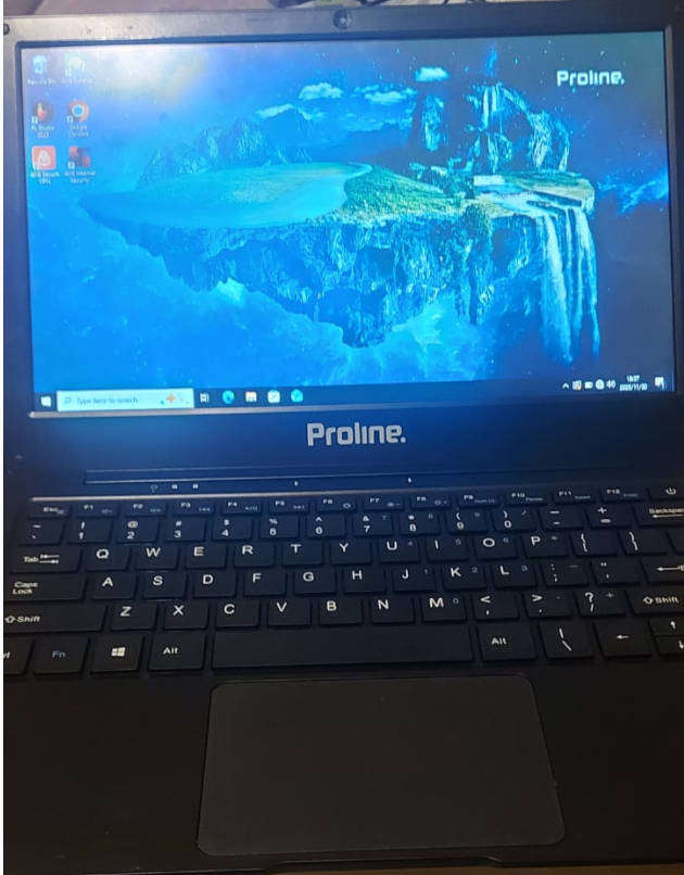 PROLINE V116  LAPTOP IN BOX WITH POWER SUPPLY