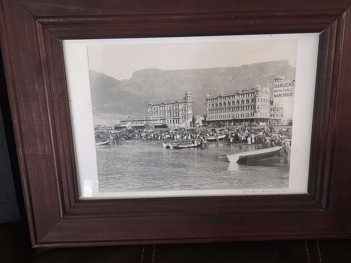 Old pictures of cape town city in frames Please don't bid if you don't want to pay