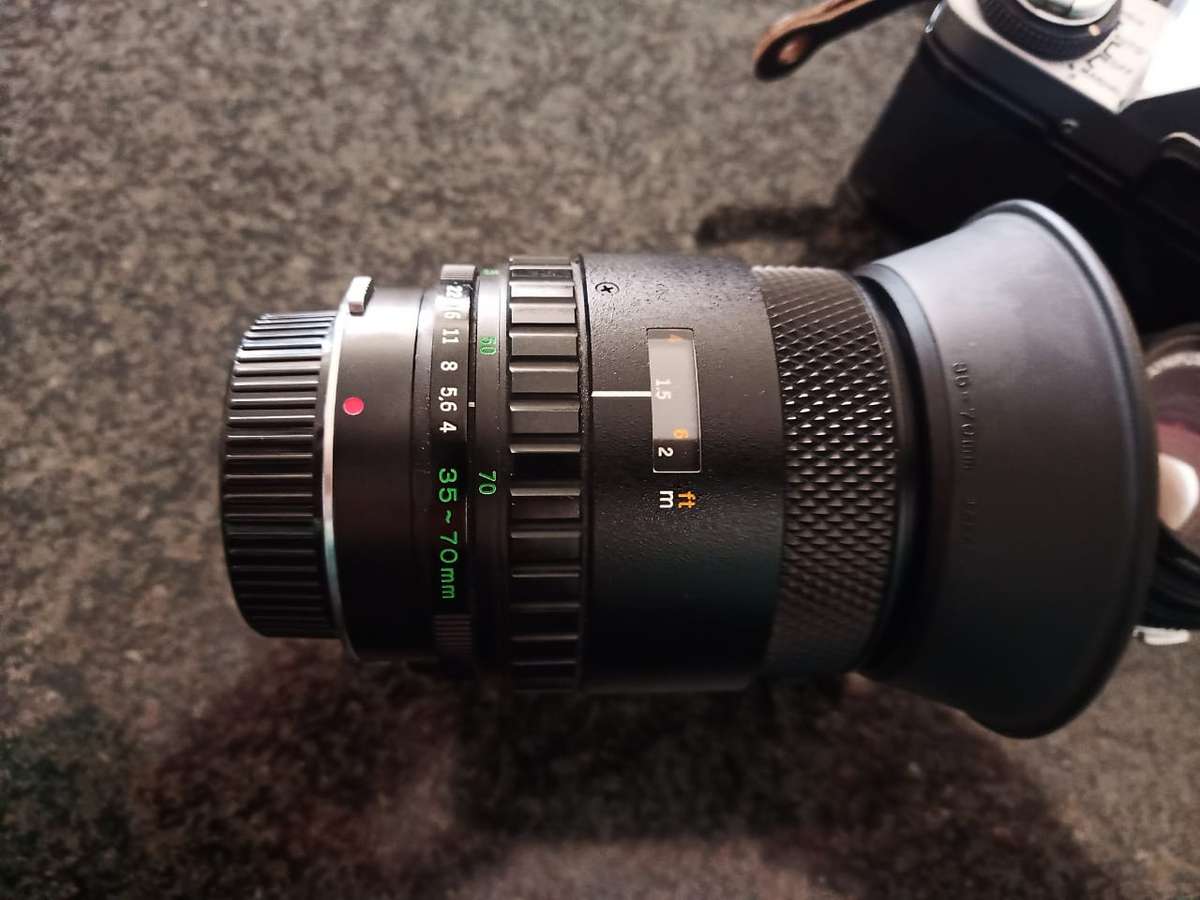 Near MINT Olympus OM-20 Silver SLR 35mm Film Camera AND RARE! NEAR MINT Olympus OM System ZUIKO Auto