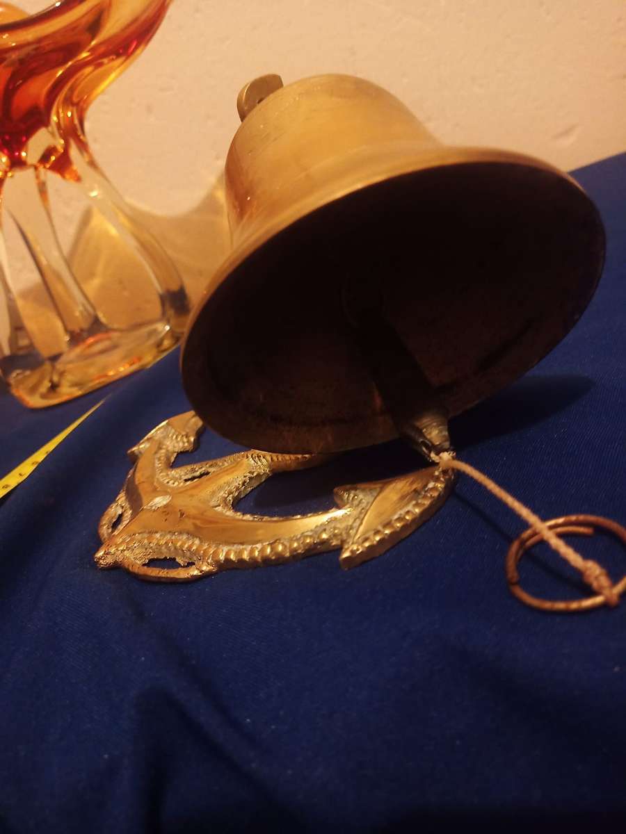 Large Ships Bell & Anker Mountain Plate