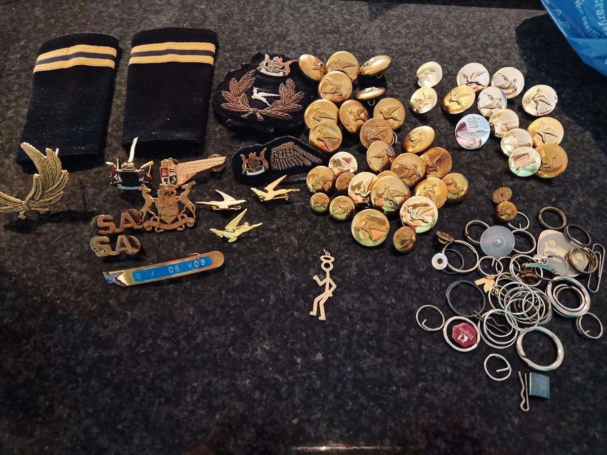 Lot of South African badges and buttons
